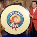 No todo el mundo acab&oacute; saturado con tanta vaquilla. Ram&oacute;n Garc&iacute;a hizo los veranos mucho m&aacute;s amenos con este concurso en el que la gente se prestaba a ser un bolo derribado en medio de un plat&oacute;, a sostener una p...