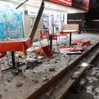 Vista de daños en viviendas debido al sismo de 7.1, en colonias, este martes en el balneario de Acapulco, en el estado de Guerrero (México).