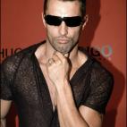 5c8ae8ab2500000d04c9d7f6