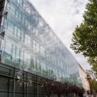 La fachada de Amazon Espa&ntilde;a, en la calle Ram&iacute;rez de Prado.