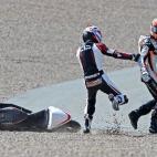 5c8b75262500000d04cab7d8