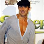 5c8ae8b122000051001a13e8