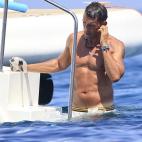 5c8ae8b6230000dd0423e7f7