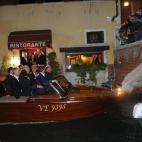 5c8a984d360000a61b6baad8