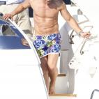 5c8ae8b822000030001a13f4