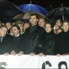 La marcha de Madrid estuvo encabezada por el Príncipe y las Infantas, junto a Aznar y el entonces candidato del PP, Mariano Rajoy. Contó con la presencia, entre otros, de los primeros ministros de Francia, Jean-Pierre Raffarin; Italia, Silvio ...