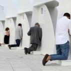 5c8b0c0f240000f7054cbc67