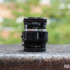 Sony apuesta por sus modelos lens-style, que está triunfando para este nuevo tipo de cámara. La nueva Sony QX1 es la apuesta más alta que han hecho para popularizar este sistema, y la idea no es otra que llevar un sensor APS-C a nuestros móv...