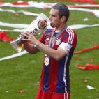 5c8b0be73b000002076cda51