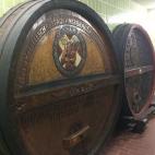 Antiguos barriles donde se almacenaba la cerveza