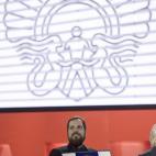 Carlos Vermut con la Concha de Oro.