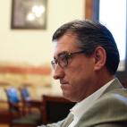 5c8b0da1240000f7054cbf8a