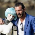 5c8a97f3360000a61b6baa50