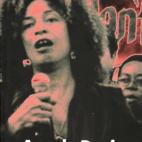 En Mujeres, raza y clase, Angela Davis habla de la invisibilizaci&oacute;n de las mujeres negras y sus reivindicaciones. Analiza las causas de este problema y pone de manifiesto las estrategias de lucha de las mujeres negras y analiza ...