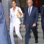 5c8a3b812400005405a2d041