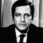 5c8b38943b000054066d4118