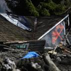 5c8b40bf22000033001a9f42