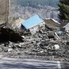 5c8b40c22400004205a46e3d