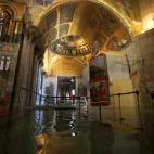 5dcbbab9210000486034cc85