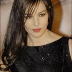 5c8aa346360000ba1a6bc407