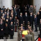 Las autoridades del Estado despiden a Suárez.