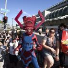 5c8b13772500000704c9fc33