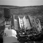 Imagen de Marte tomada desde el vehículo Curiosity de la NASA.