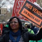 5c8aba71360000a61b6bf556