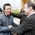 5c8aeb63360000a61b6c4802