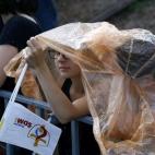 5c8b1577240000f404a40bdf