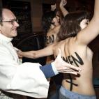 5c8af0442000009e046ffbdd