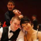 5c8b143c360000a61b6c6982