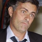 5c8ad787360000a61b6c2b52