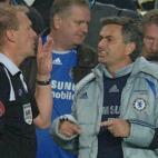 5c8ad78a360000a61b6c2b56