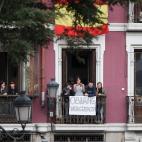 5c8b0bb2230000d50423fc6e