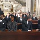 5c8b0bb32300003000e77433