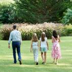 Posado de la familia real en el Palacio de Marivent en Palma de Mallorca. 4 de agoto de 2019.