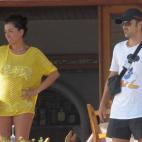 Se perdió la Eurocopa por lesión. En la foto, con su mujer Patricia González. También ha sacado tiempo para apoyar a los mineros asturianos.