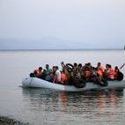 5c8b27d7360000a61b6c9bf9