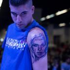 5c8ae2aa22000051001a0b6b