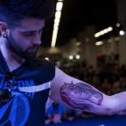 5c8ae2b02400000a05a3db0e