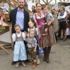 5c8a9898250000e203c93d83