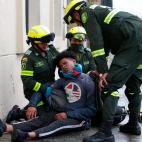 5ddc13922500004f19d2e27b