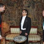 El rey con el embajador de Japón.