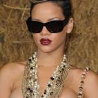 5c8ac443240000f7054c6a18