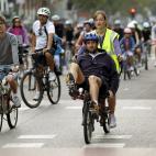 5c8aea9e240000f404a3e5eb