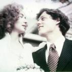 5c8a55e2250000e203c8eaf2