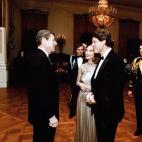 5c8a55e32400000a05a2f481