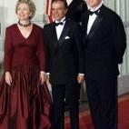 5c8a55e52300007f0122f9d3