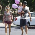 5c8b19ad230000d504241a0b